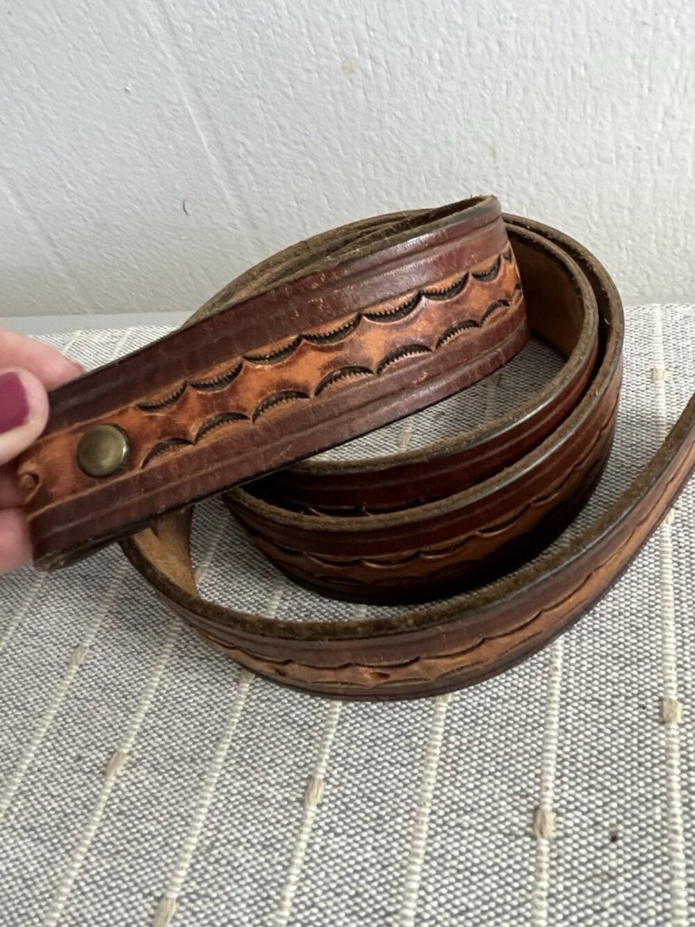 VTG Belt Boho brown leather hand-tooled Western Rustic Unisex Add Buckle 45”